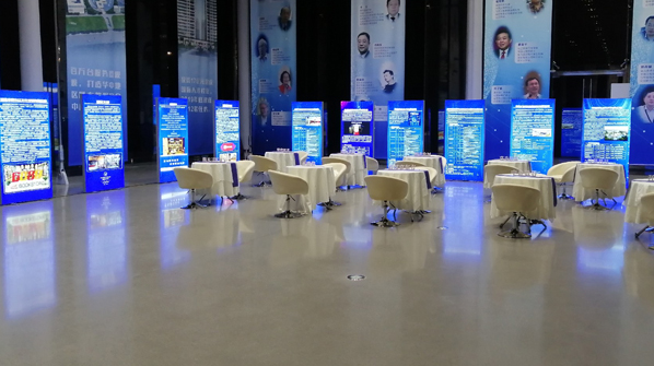 武汉喷印公司介绍写真布和喷绘布的区别